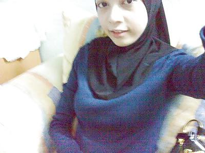 18P The Cute Malay Lesbian Collection