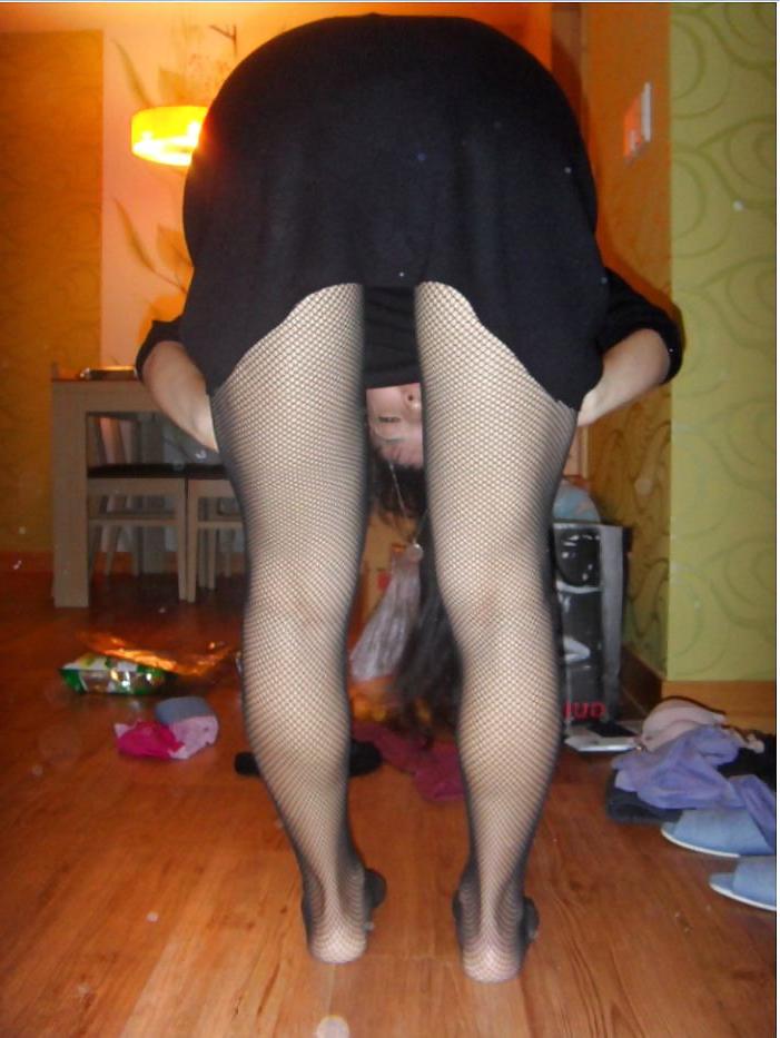 12P Korean housewife in fishnet stockings
