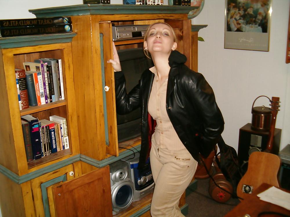 10P Sexy Bulgarian girl nn