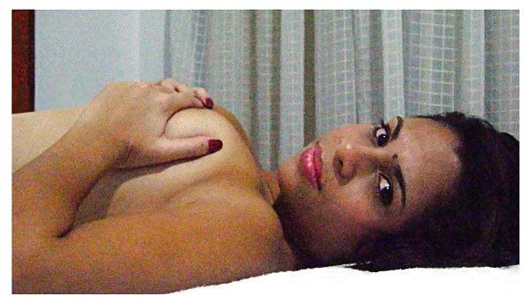 25P Hot latina 