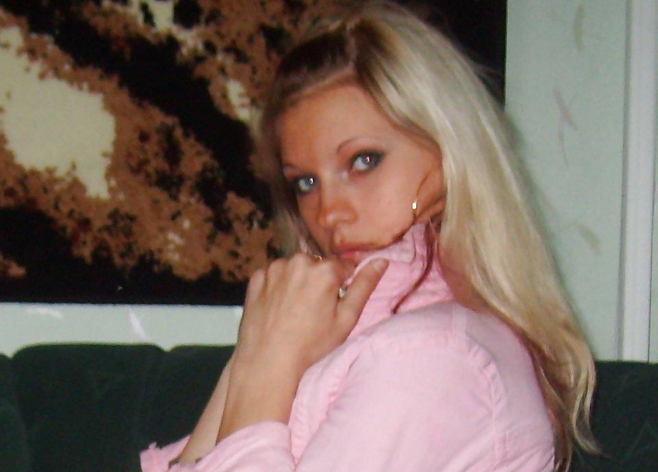 15P Skinny teen blond
