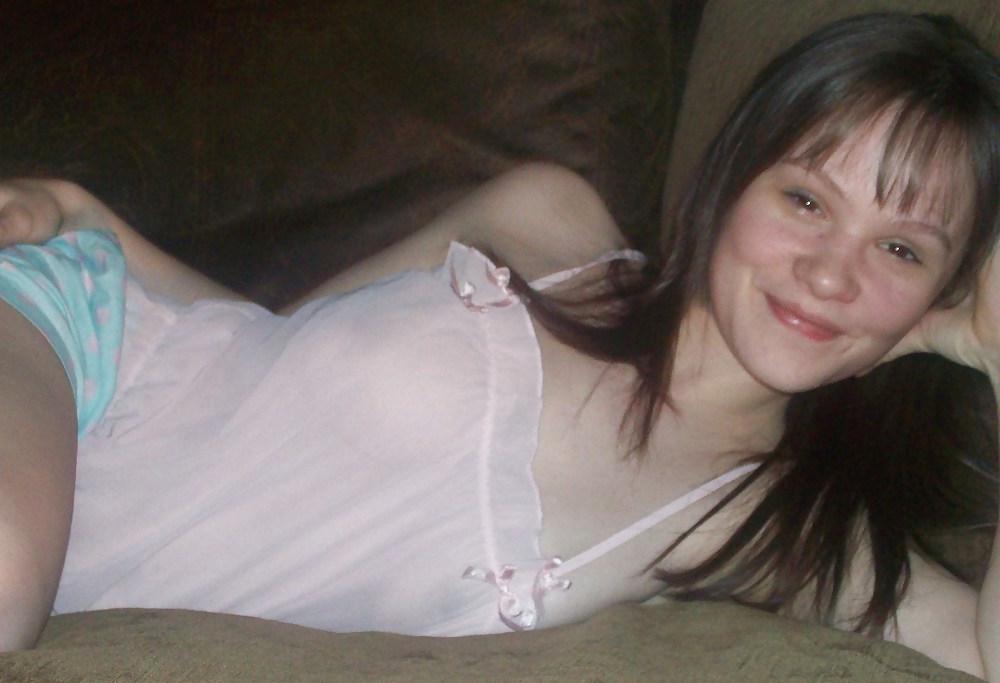 25P Teen Girlfriend