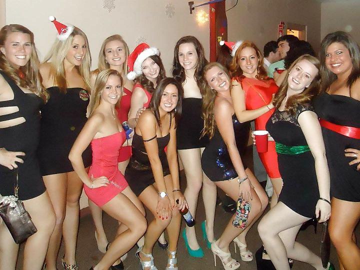 25P Lots o' girls