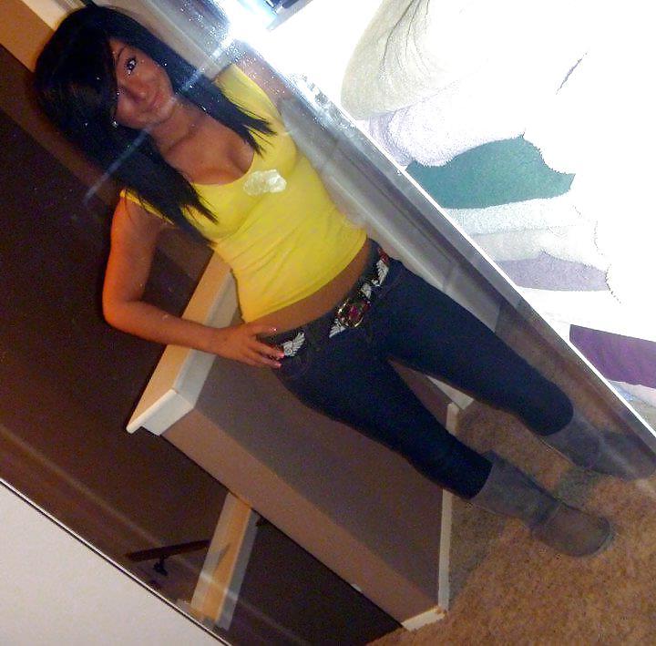 25P Hot High School Teen Sydney