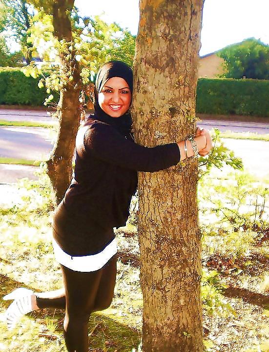 21P Hijab