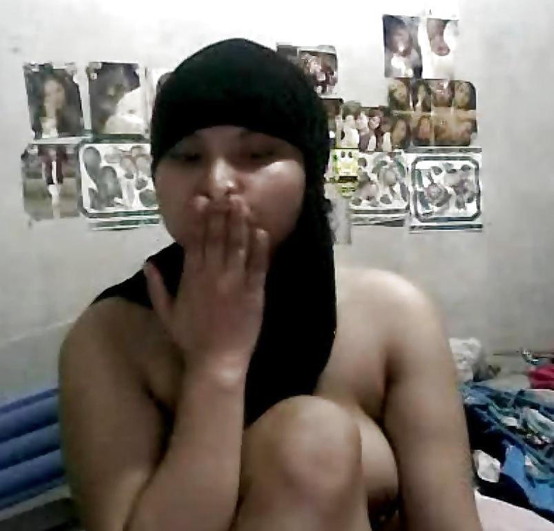 21P Hijab