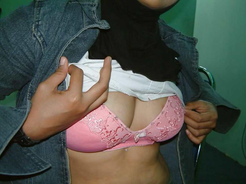 21P Hijab