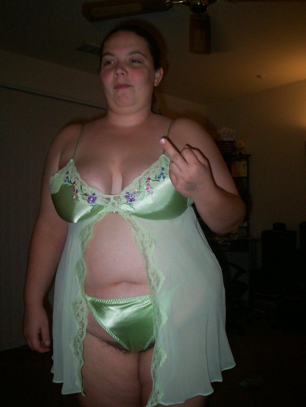 25P The wife in green thongs