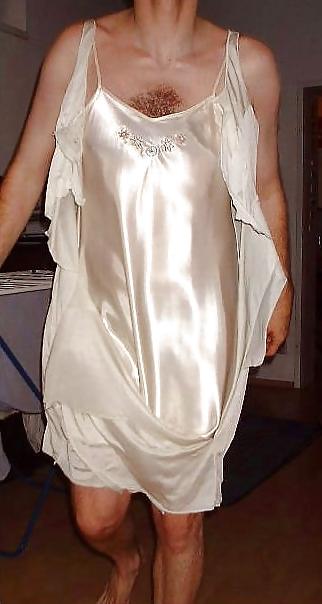 17P Nylon Satin Rip 02