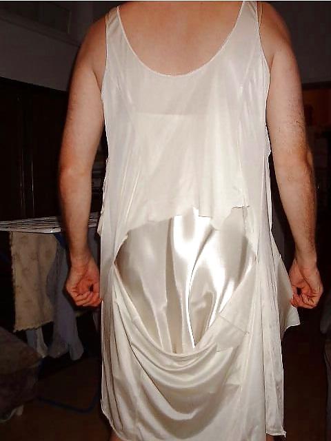 17P Nylon Satin Rip 02