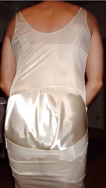 17P Nylon Satin Rip 02