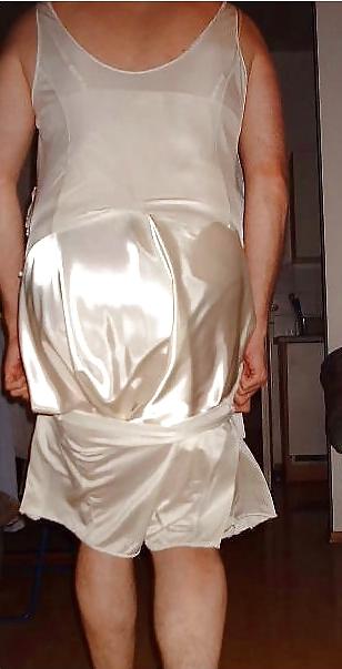 17P Nylon Satin Rip 02