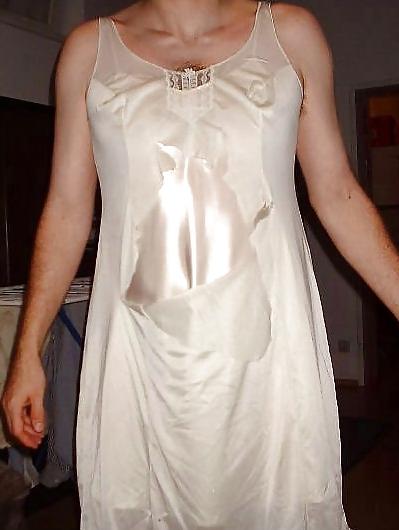 17P Nylon Satin Rip 02