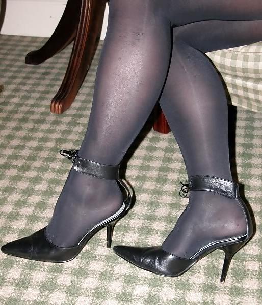 25P Benen in nylons
