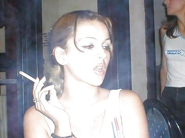 9P Wanking favourites: fuckable smokers 25