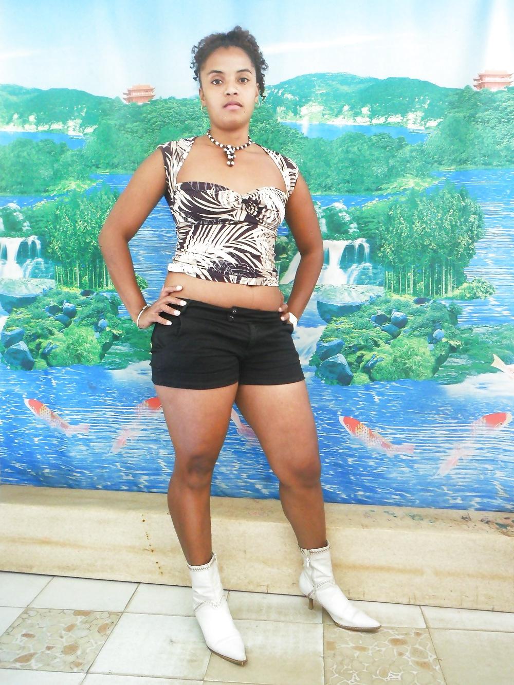 6P Ma salope malgache samshiah