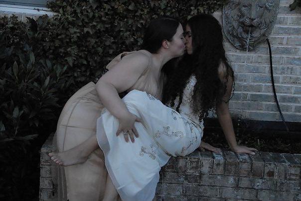 25P Lesbian wedding