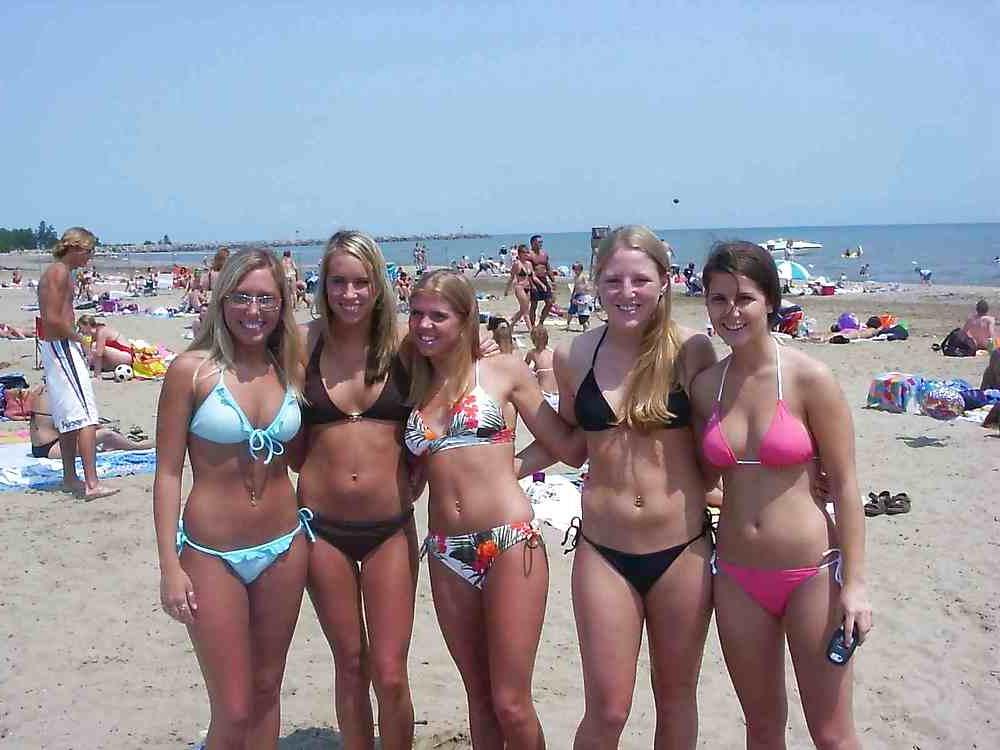 25P Girls in Groups 29