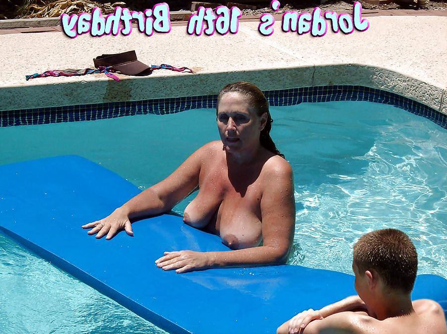 10P Mother's big saggy breasts