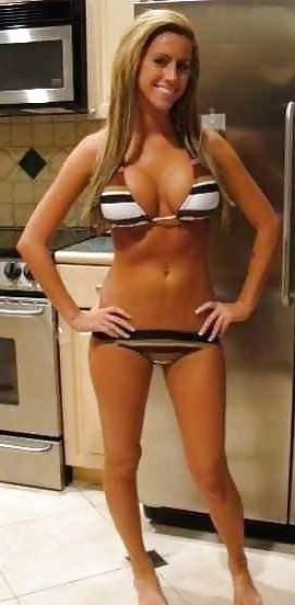 25P My Blond Teen Girls Gallery 2