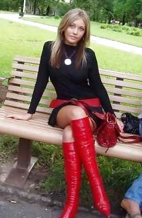 25P My Blond Teen Girls Gallery 2