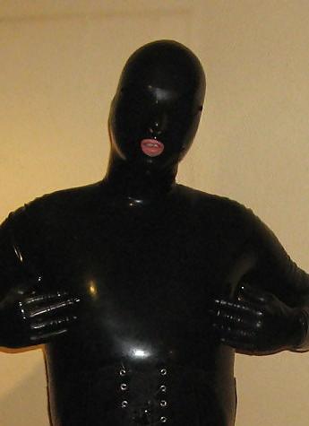 9P Me in Latex