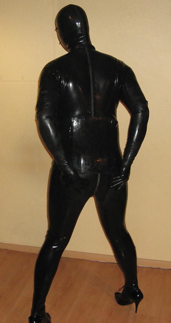 9P Me in Latex