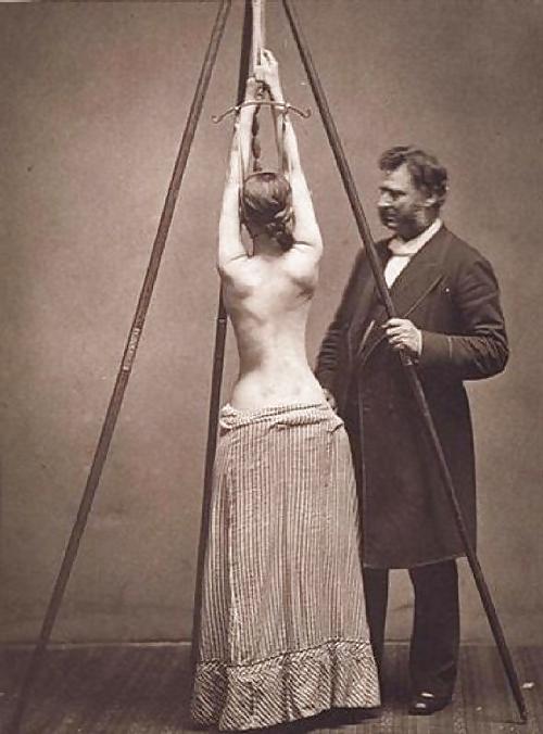 25P Enjoy some nice BDSM pics