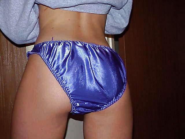 25P Sexy and satin pants
