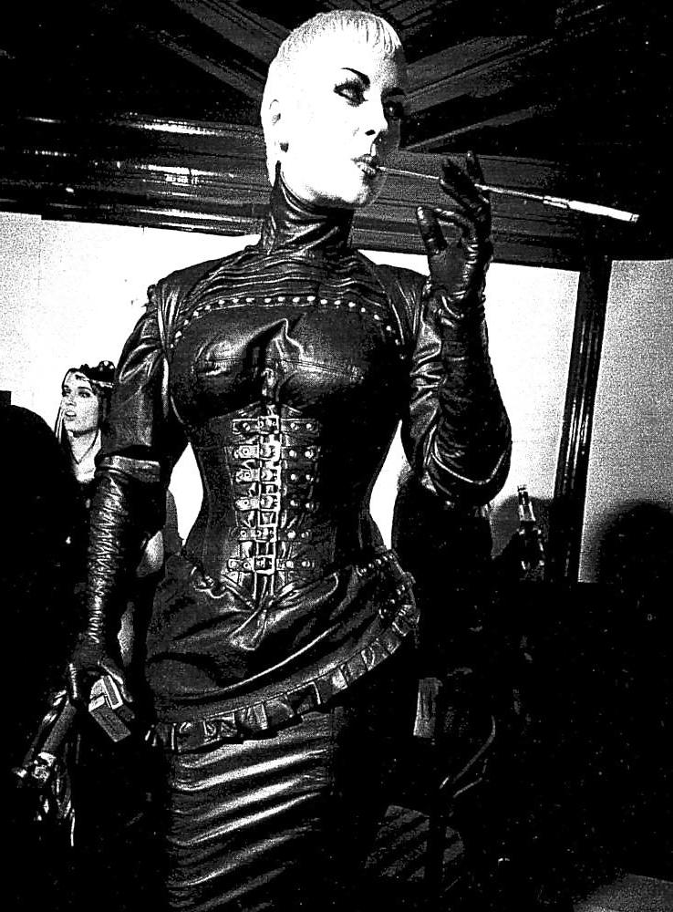 24P Mistress and domme