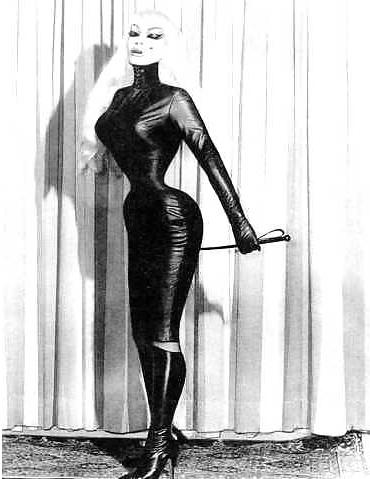 24P Mistress and domme