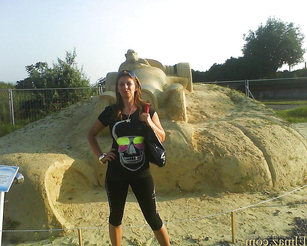 25P Bulgarian women for money (nonprofesionals)
