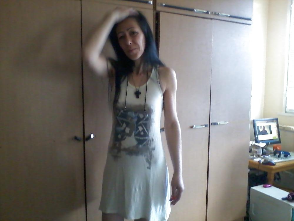 25P Bulgarian women for money (nonprofesionals)