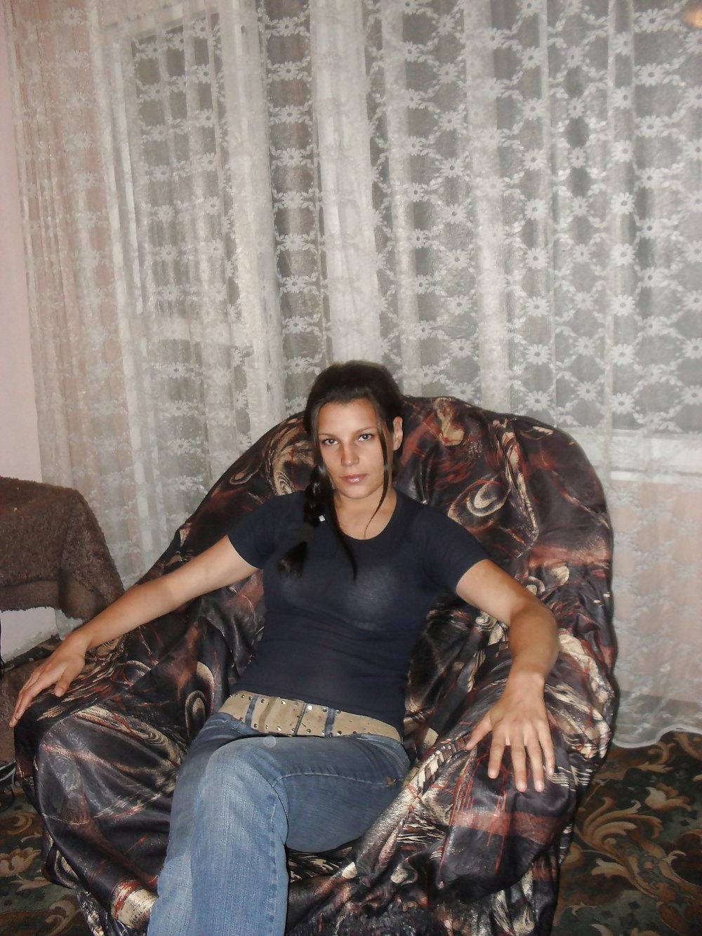 25P Bulgarian women for money (nonprofesionals)
