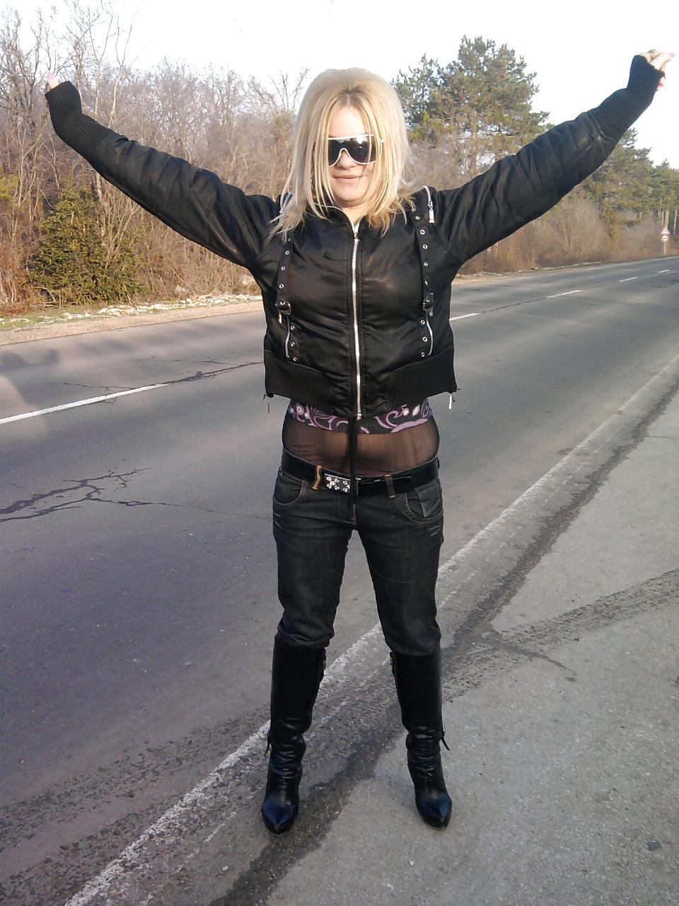 25P Bulgarian women for money (nonprofesionals)