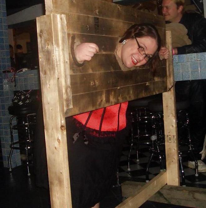 25P BDSM