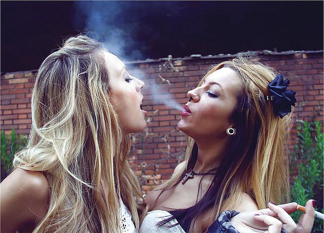 10P Wanking favourites: fuckable smokers 48
