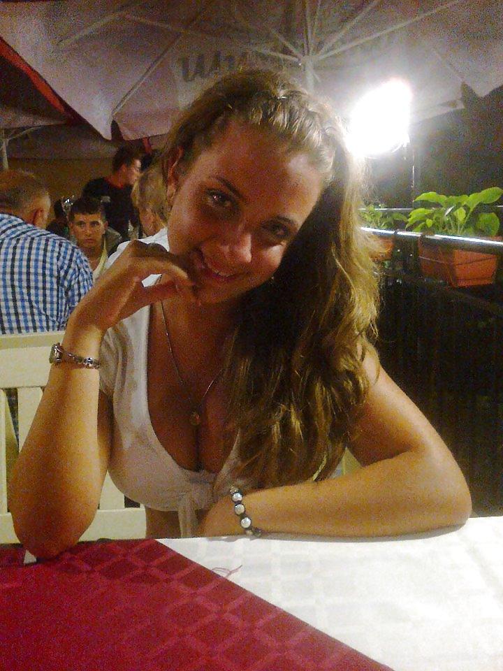 21P Bulgarian girl: Martina