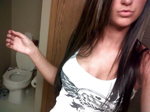 25P Hot High School Teen Caylin