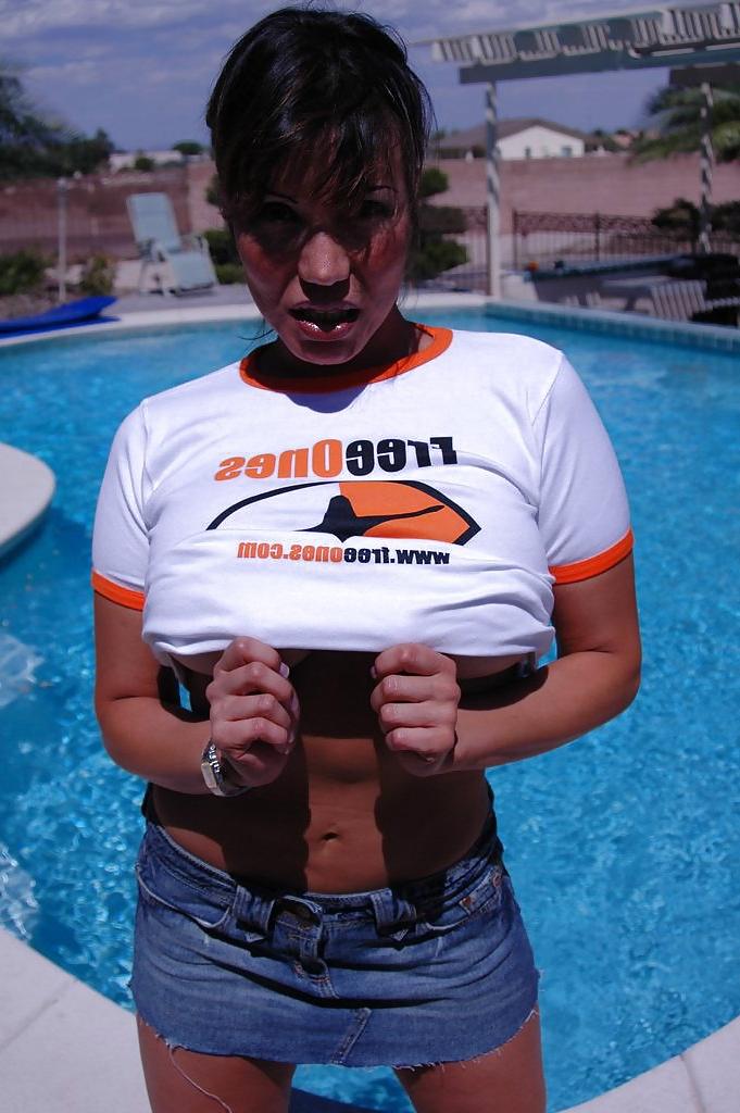 25P T-SHIRT BABE - AVA DEVINE
