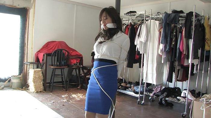 25P XCHICAS BDSM 06