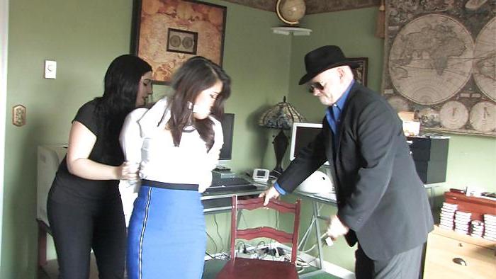 25P XCHICAS BDSM 06