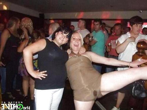 20P Embarrassing nighclub and random photos