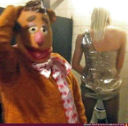 20P Embarrassing nighclub and random photos