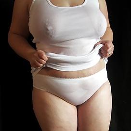 20P Wet tshirt