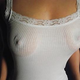 20P Wet tshirt
