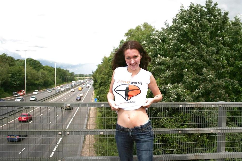 25P T-SHIRT BABE - BRIT GIRL