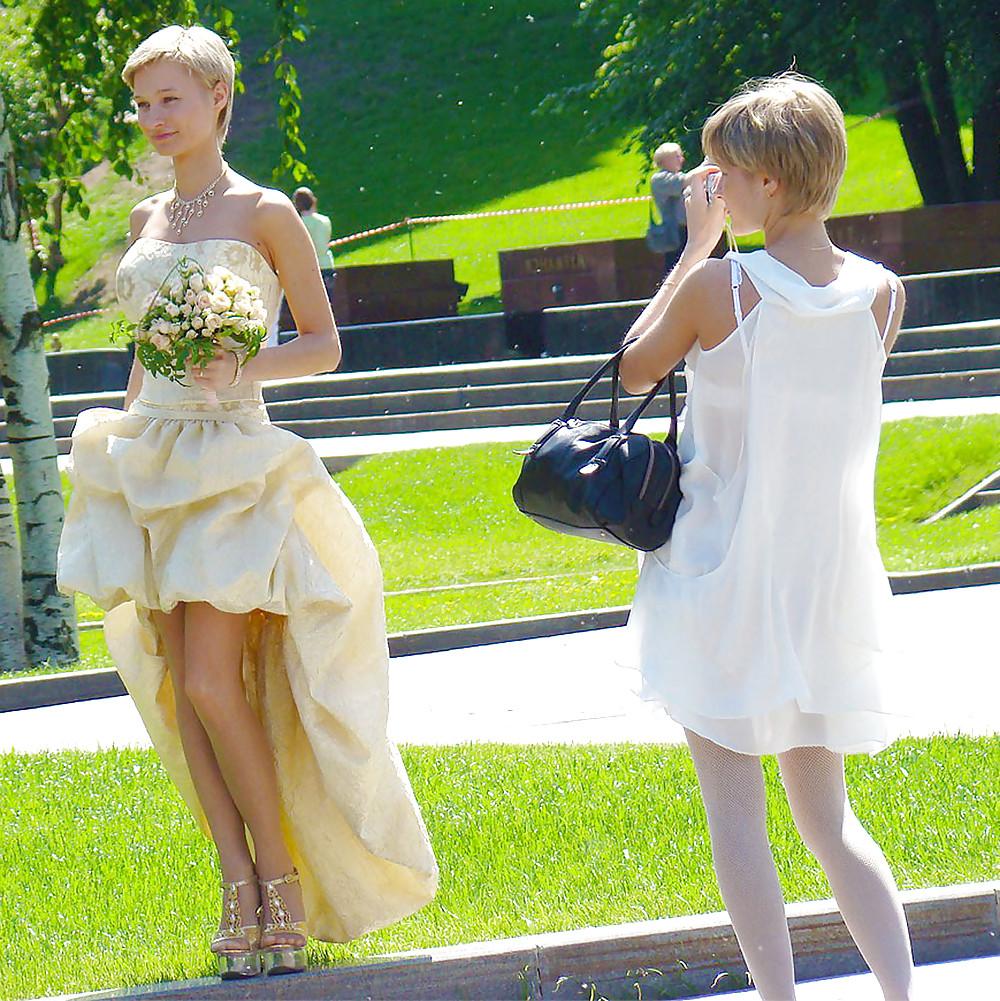 12P In The Streets 087 - The Wedding Twins 