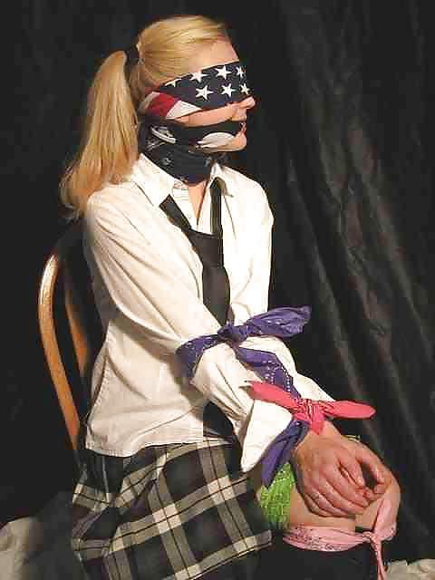 19P XCHICAS BDSM 43