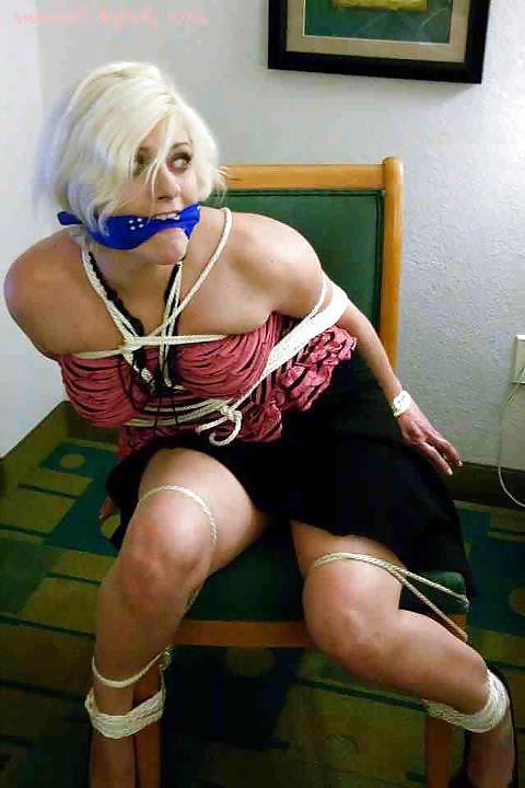19P XCHICAS BDSM 43